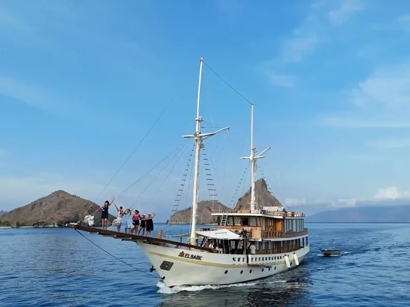 The Real Cost Anatomy of a Private Komodo Charter