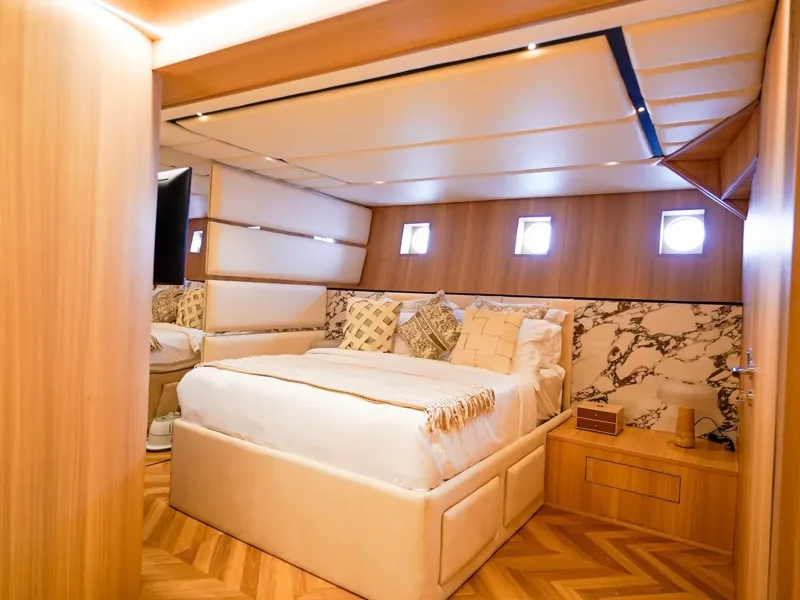 Inside A Bali–Komodo Private Cruise: Cabins, Crew, Dining