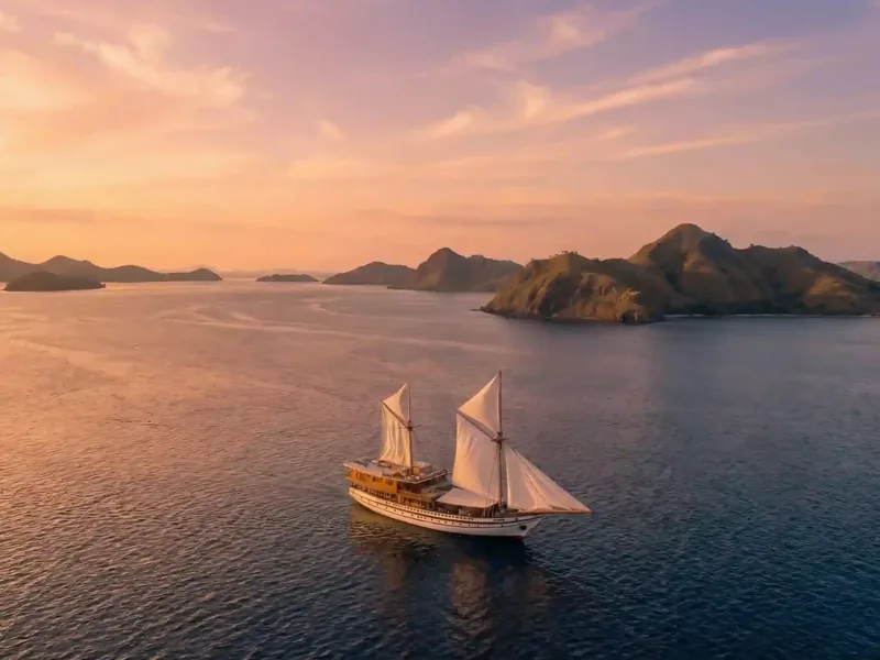 Choosing The Right Phinisi Or Yacht For Komodo